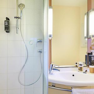 Habitación Estándar con 2 Camas Individuales